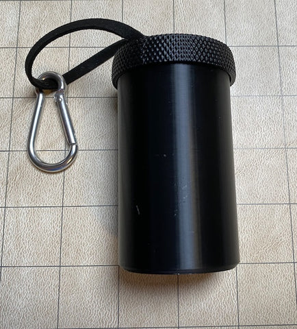 Token Tube (Round) with Clip (22 Tokens)